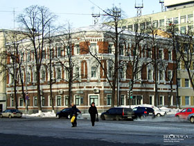 Ленина 19